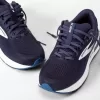 Brooks Beast GTS 24