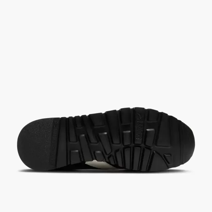 Brooks Chariot Brooks Chariot