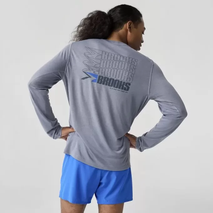 Brooks Distance Long Sleeve 3.0 Brooks Distance Long Sleeve 3.0