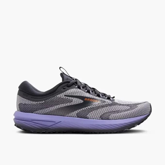 Brooks Revel 7