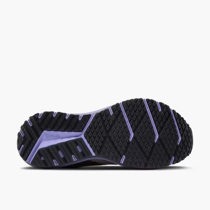 Brooks Revel 7