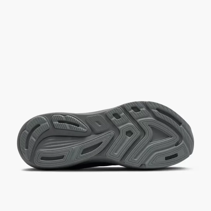 Brooks Revel 8