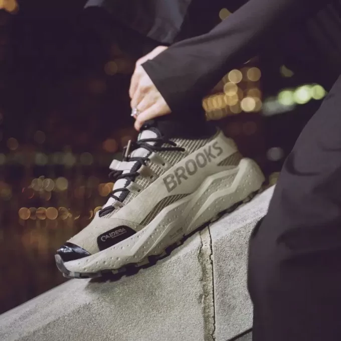 Brooks RSVP Gallery x Caldera 8 Brooks RSVP Gallery x Caldera 8