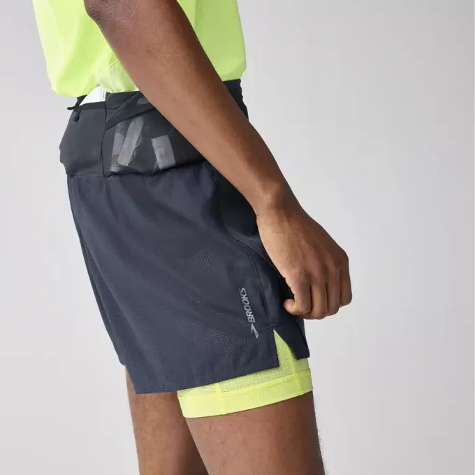 Short 2 en 1 Brooks High Point 5&Prime; 2.0